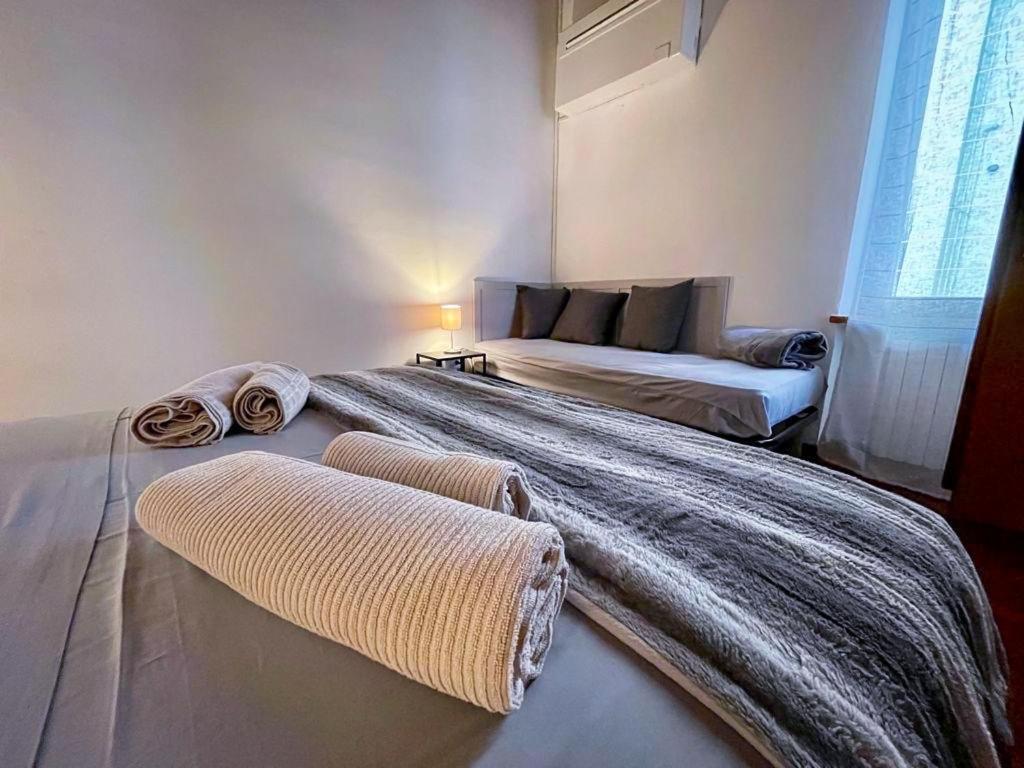 Sottoriva 12 City Center Large Apartment Verona Bagian luar foto